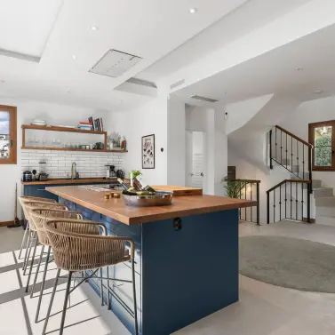 Venta de villa independiente en Selwo