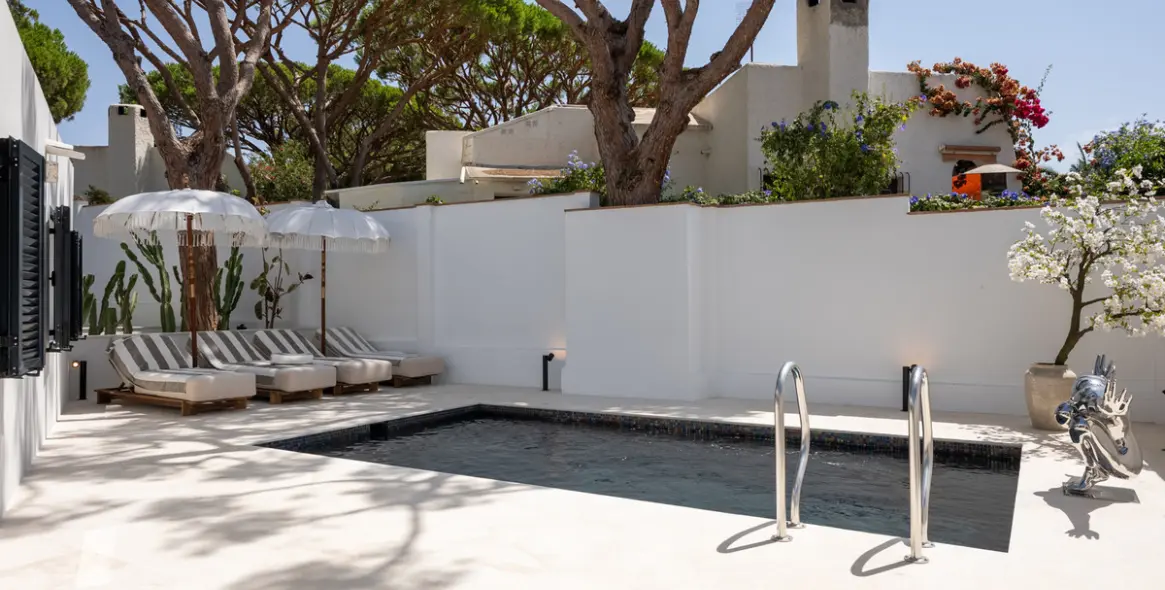 Venta de villa independiente en Calahonda 8