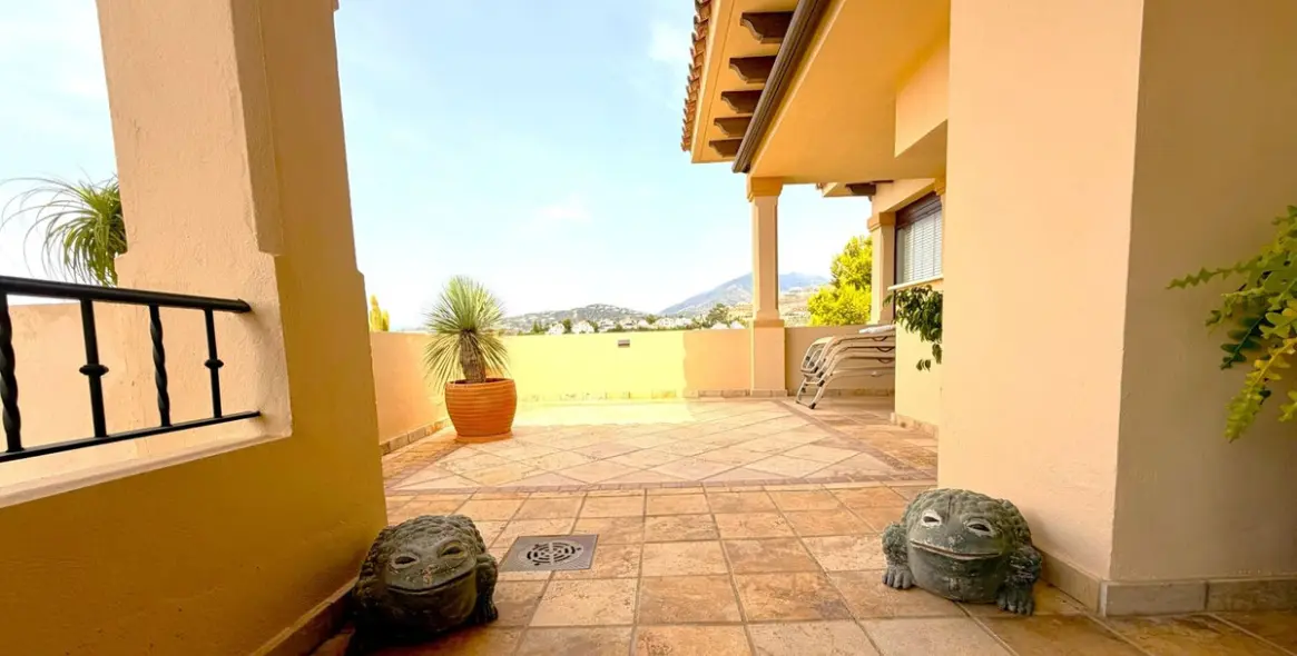 Venta de ático en Nueva Andalucía 76