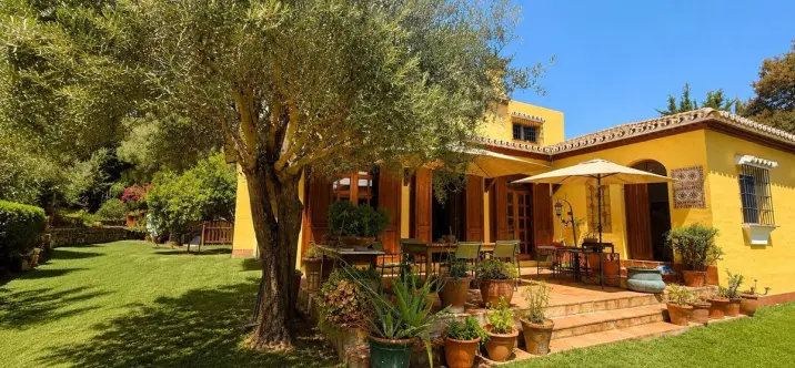 Alquiler a largo plazo de villa independiente en Marbella 0