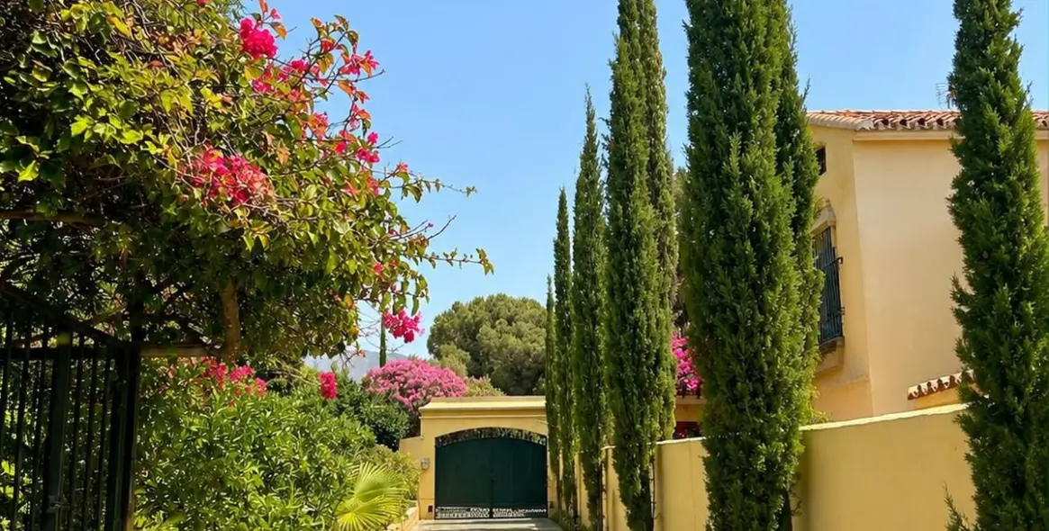 Alquiler a largo plazo de villa independiente en Marbella 3