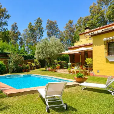 Долгосрочная аренда  отдельно стоящей виллы в Marbella