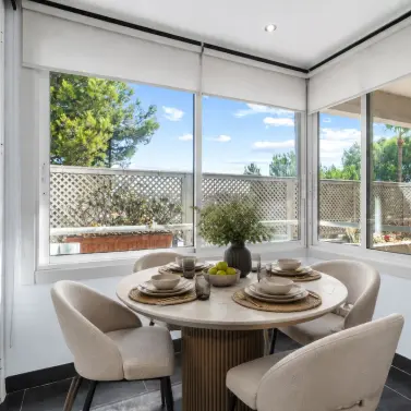 Long-term rent of middle floor apartment in New Golden Mile