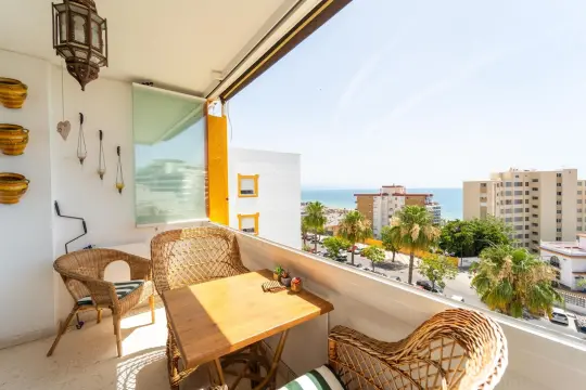 Image 3 thumb