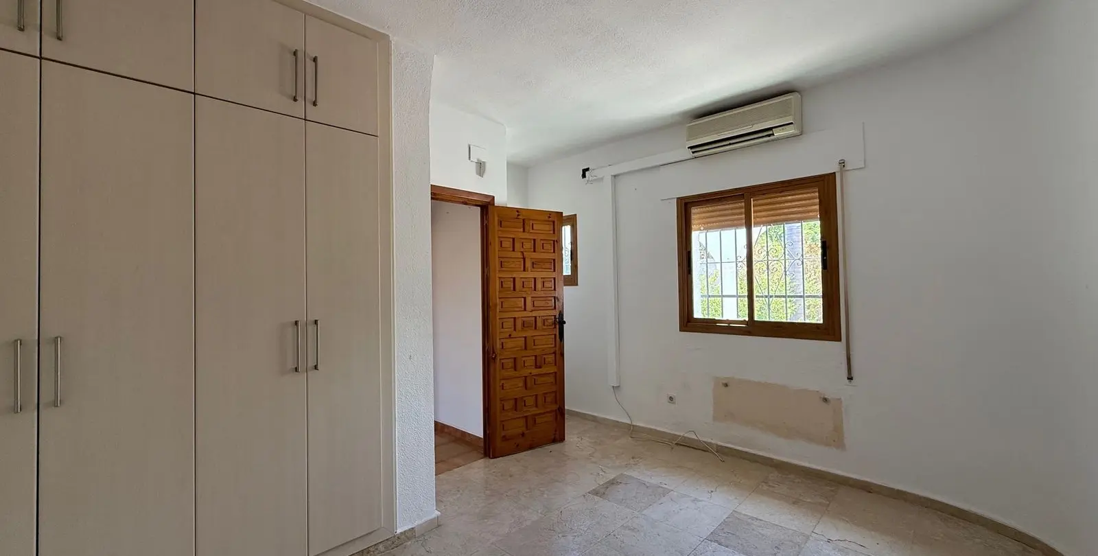 Venta de villa independiente en Marbesa 9