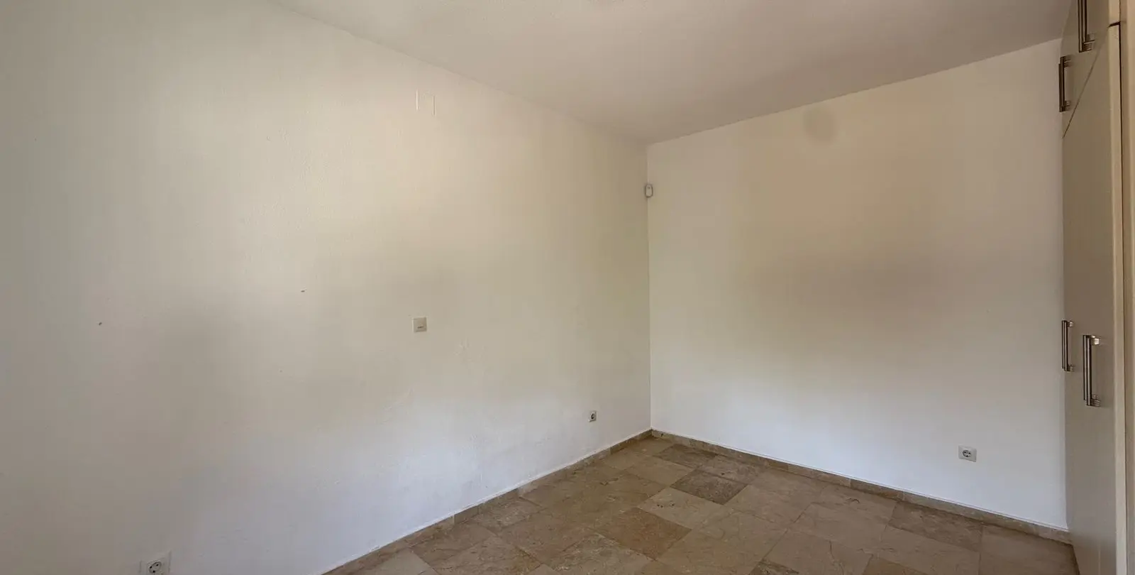 Venta de villa independiente en Marbesa 10
