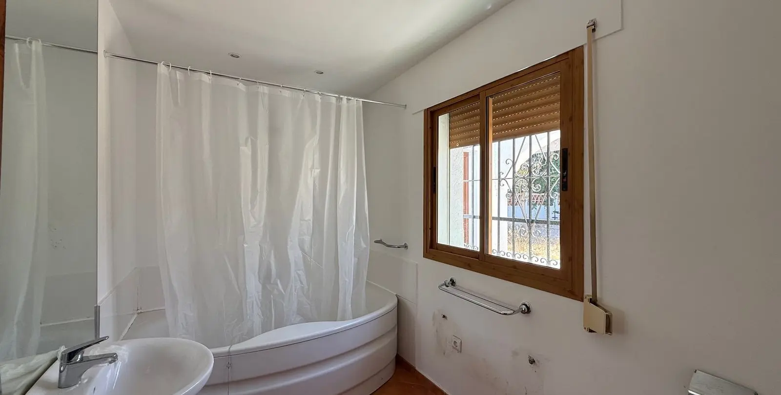 Venta de villa independiente en Marbesa 11