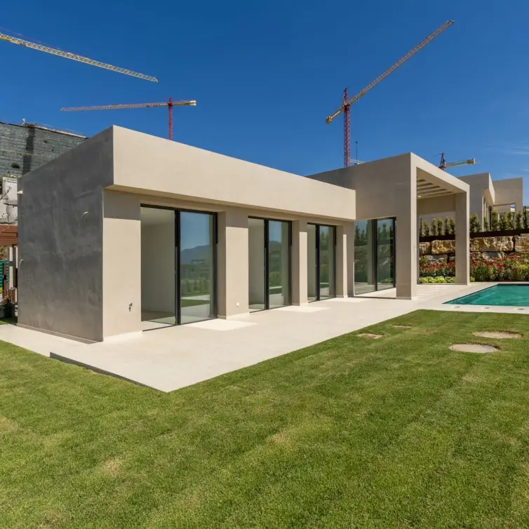 Sale of detached villa in Benahavís