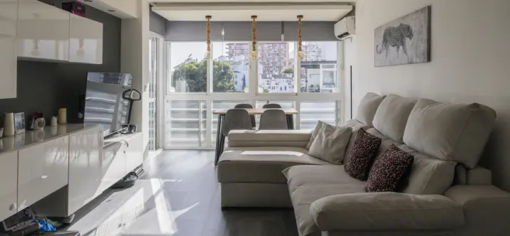 Venta de apartamento en planta media en Benalmadena 3