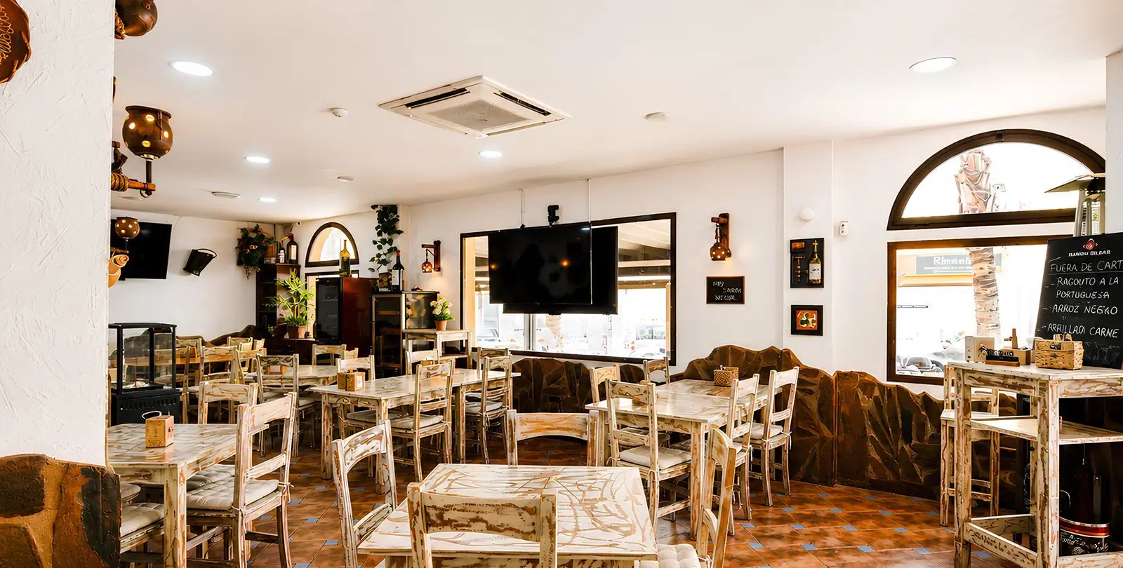 Sale of restaurant in Mijas 10
