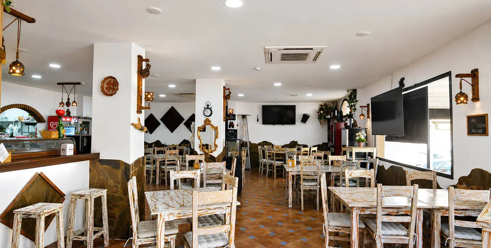 Sale of restaurant in Mijas 20