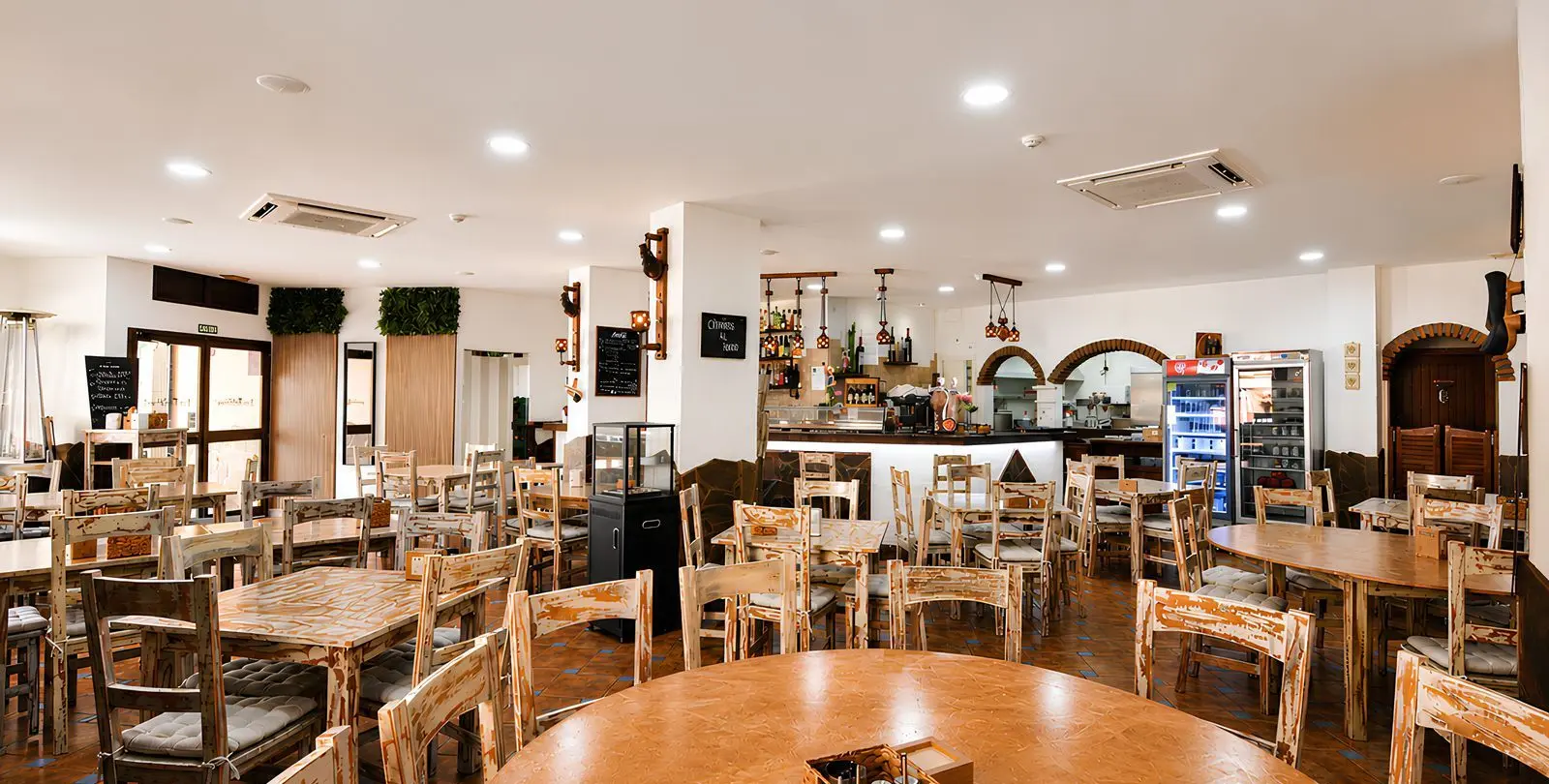 Sale of restaurant in Mijas 22