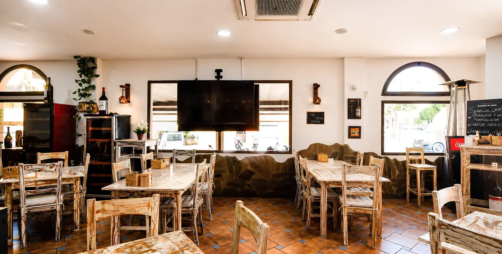 Sale of restaurant in Mijas 23