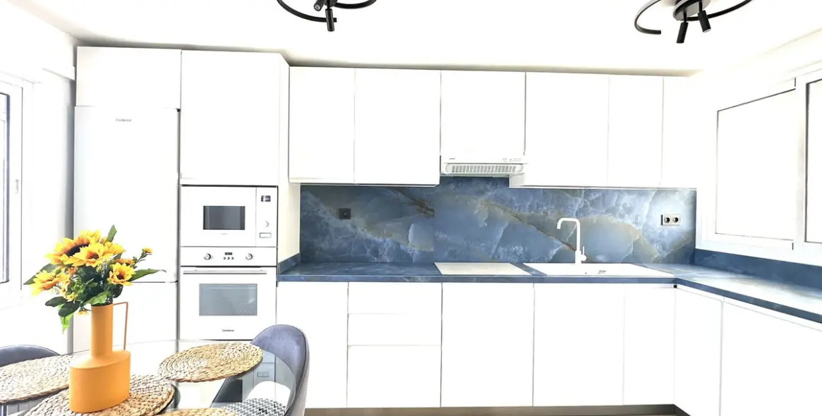 Venta de apartamento en planta media en La Cala de Mijas 13
