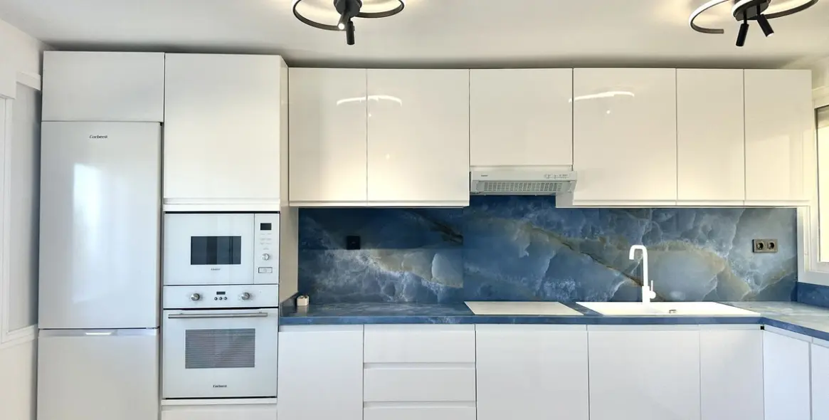 Venta de apartamento en planta media en La Cala de Mijas 16