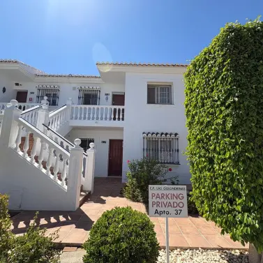 Sale of penthouse in El Chaparral