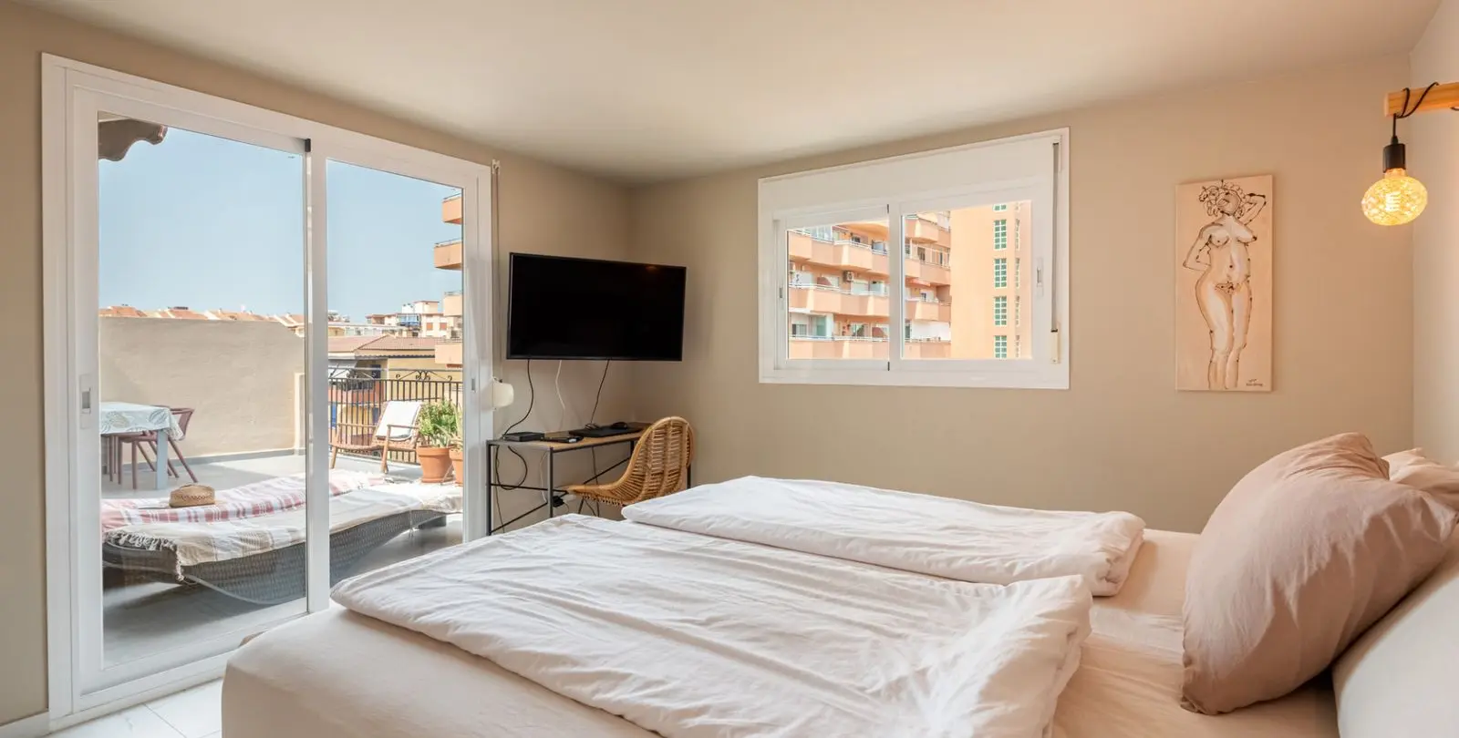 Sale of penthouse in Los Boliches 3