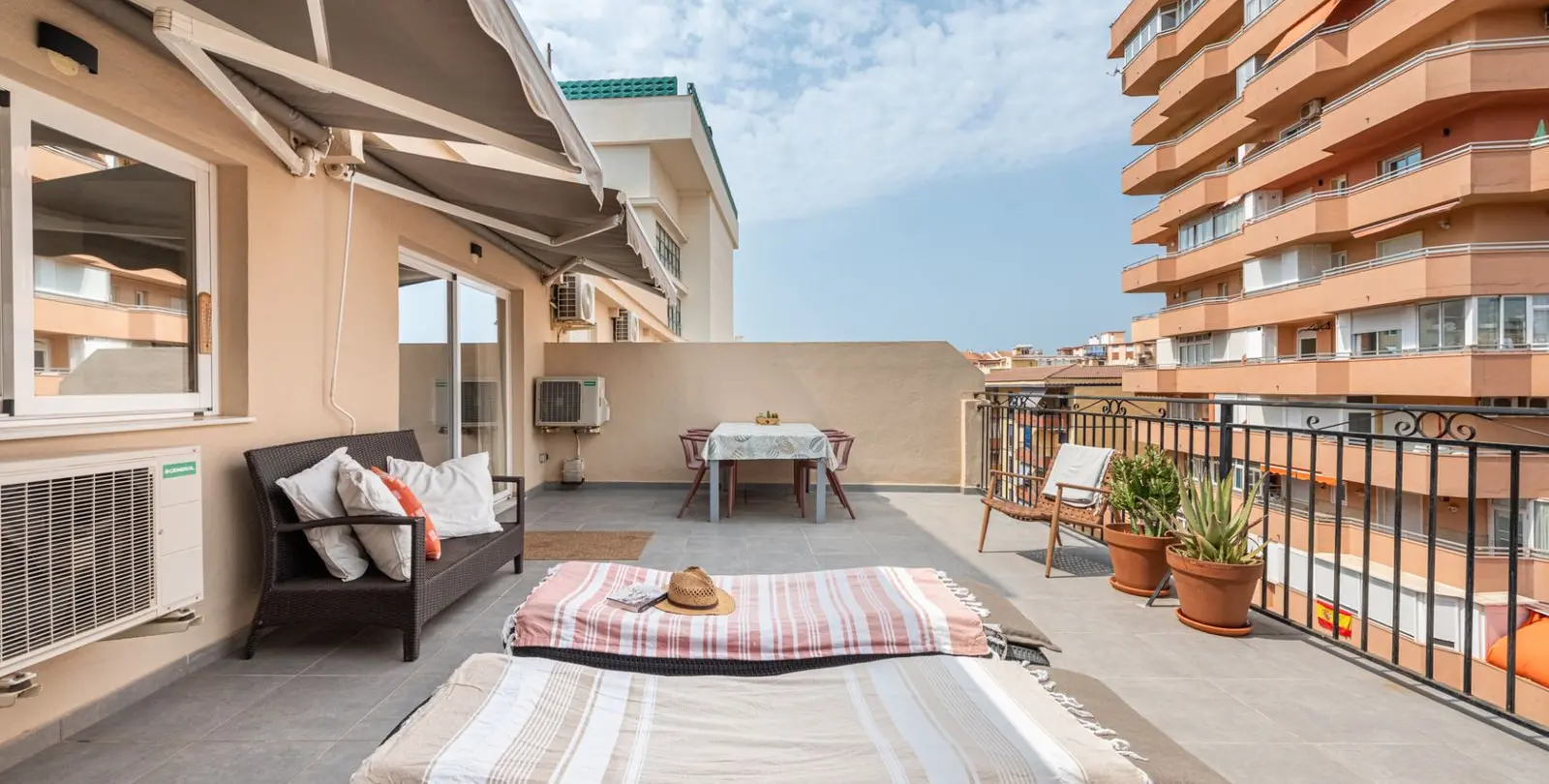 Sale of penthouse in Los Boliches 6