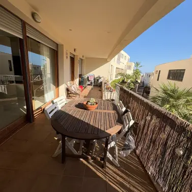 Продажа апартаментов на среднем этаже в Marbella