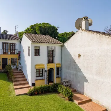 Продажа таунхауса в Elviria