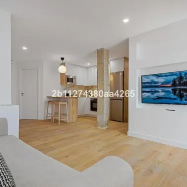 Sale of middle floor apartment in Marbella