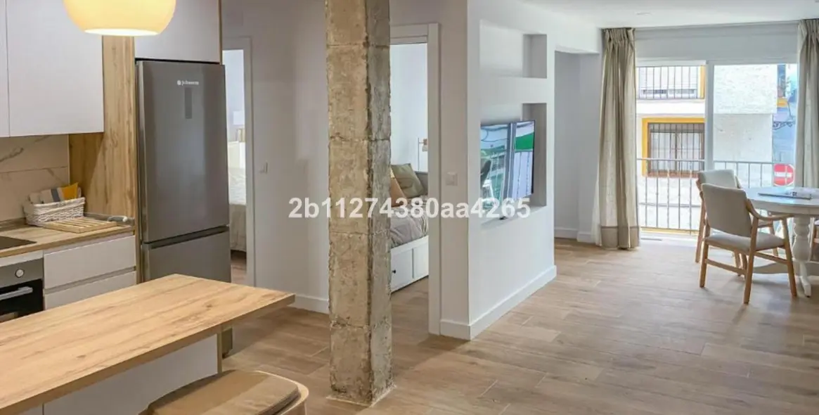Sale of middle floor apartment in Marbella 3