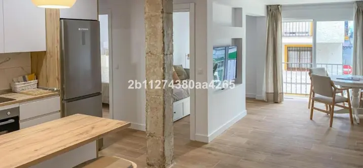 Sale of middle floor apartment in Marbella 2