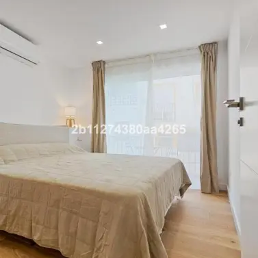 Sale of middle floor apartment in Marbella