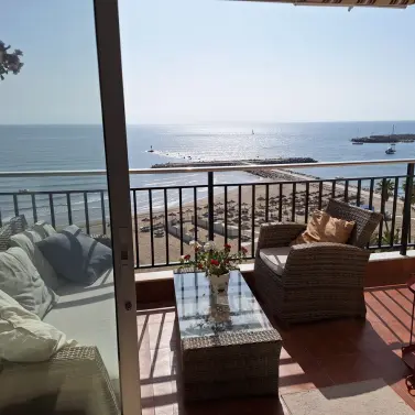 Продажа апартаментов на среднем этаже в Fuengirola