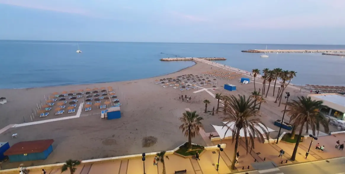 Продажа апартаментов на среднем этаже в Fuengirola 2