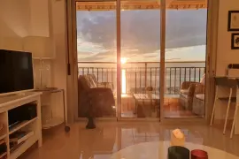 Image 7 thumb
