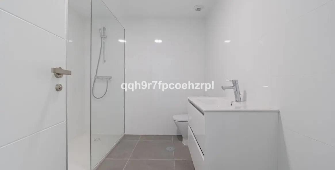 Продажа апартаментов на первом этаже в El Chaparral 27