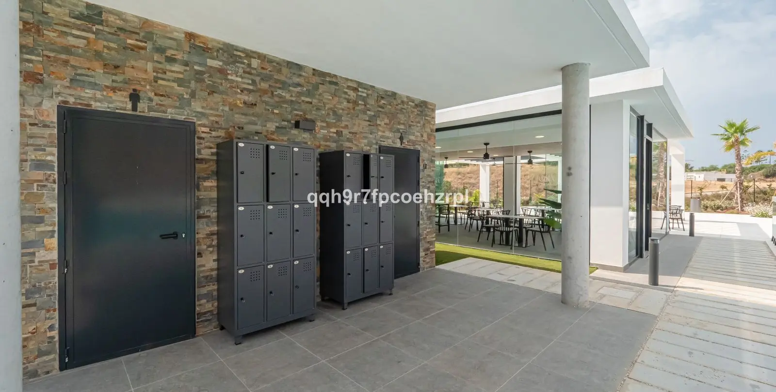 Venta de apartamento en planta baja en El Chaparral 43