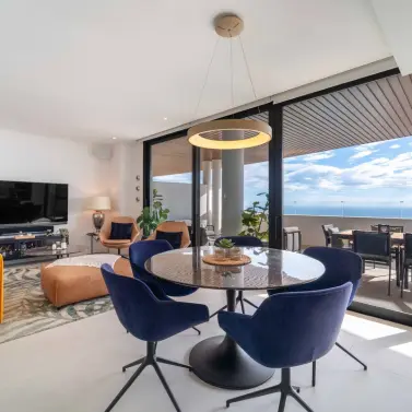 Продажа апартаментов на среднем этаже в Fuengirola