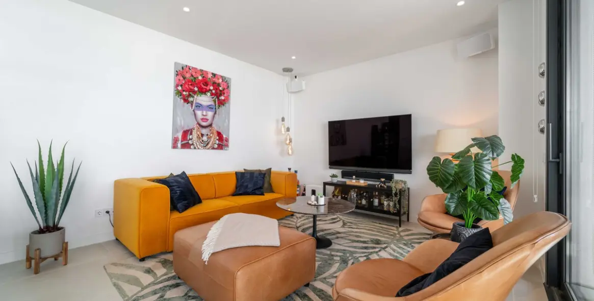 Sale of middle floor apartment in Fuengirola 7