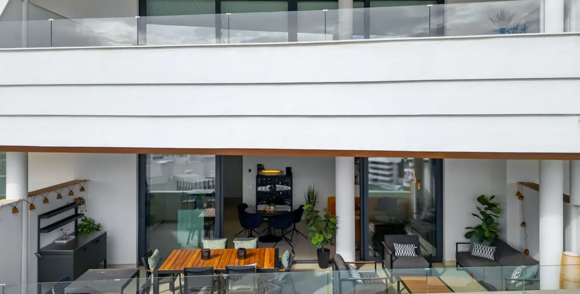 Sale of middle floor apartment in Fuengirola 15
