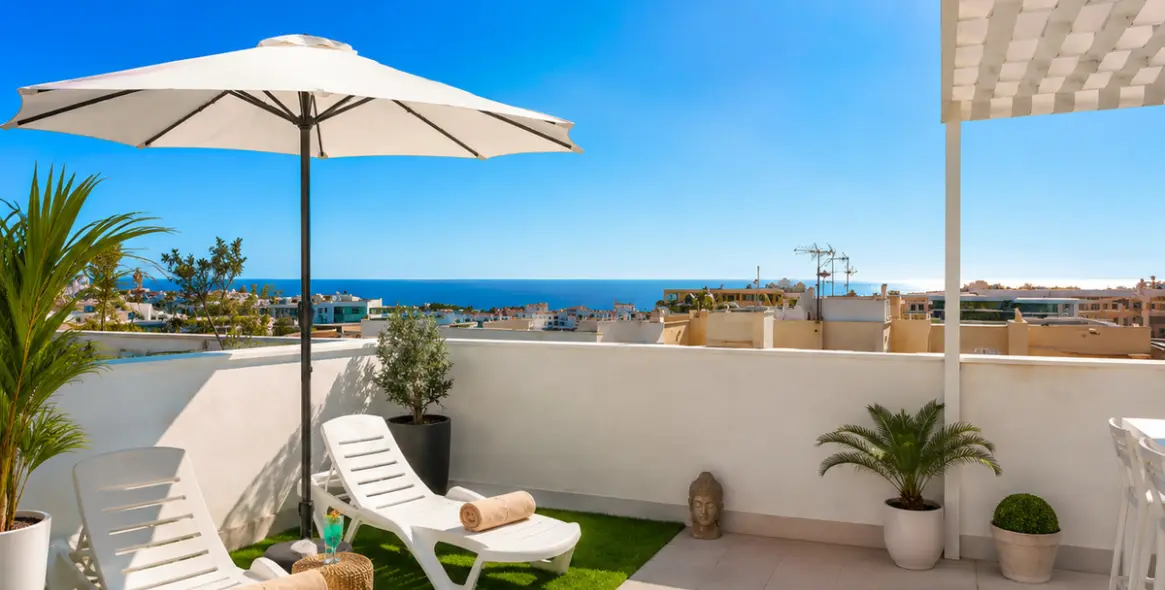 Продажа пентхауса в Estepona 1