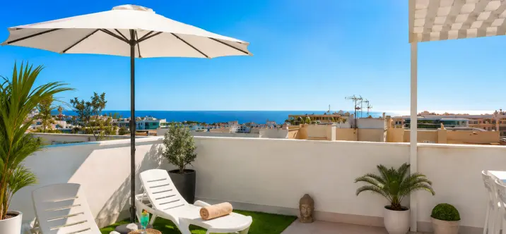Продажа пентхауса в Estepona 0