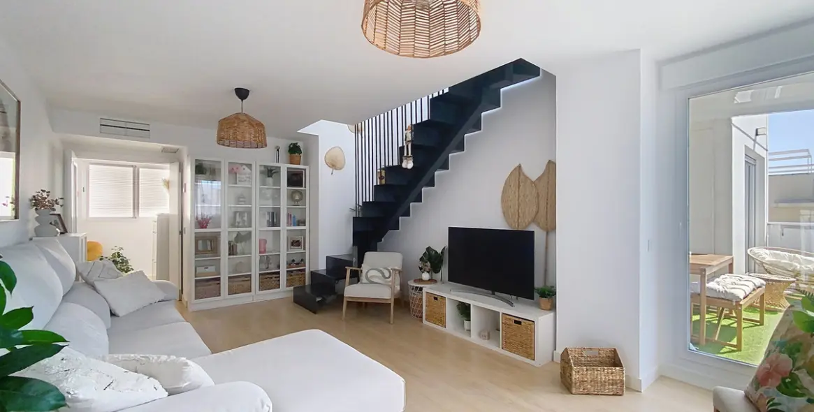 Продажа пентхауса в Estepona 9