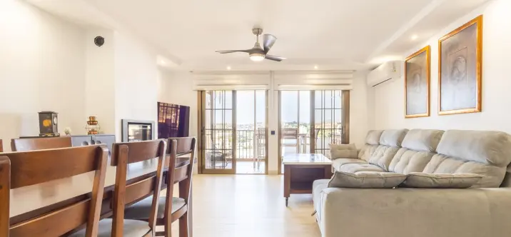 Продажа апартаментов на среднем этаже в Fuengirola 2