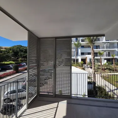 Sale of middle floor apartment in Estepona