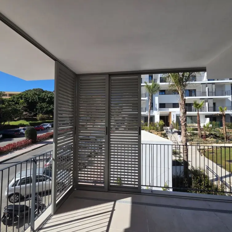 Продажа апартаментов на среднем этаже в Estepona