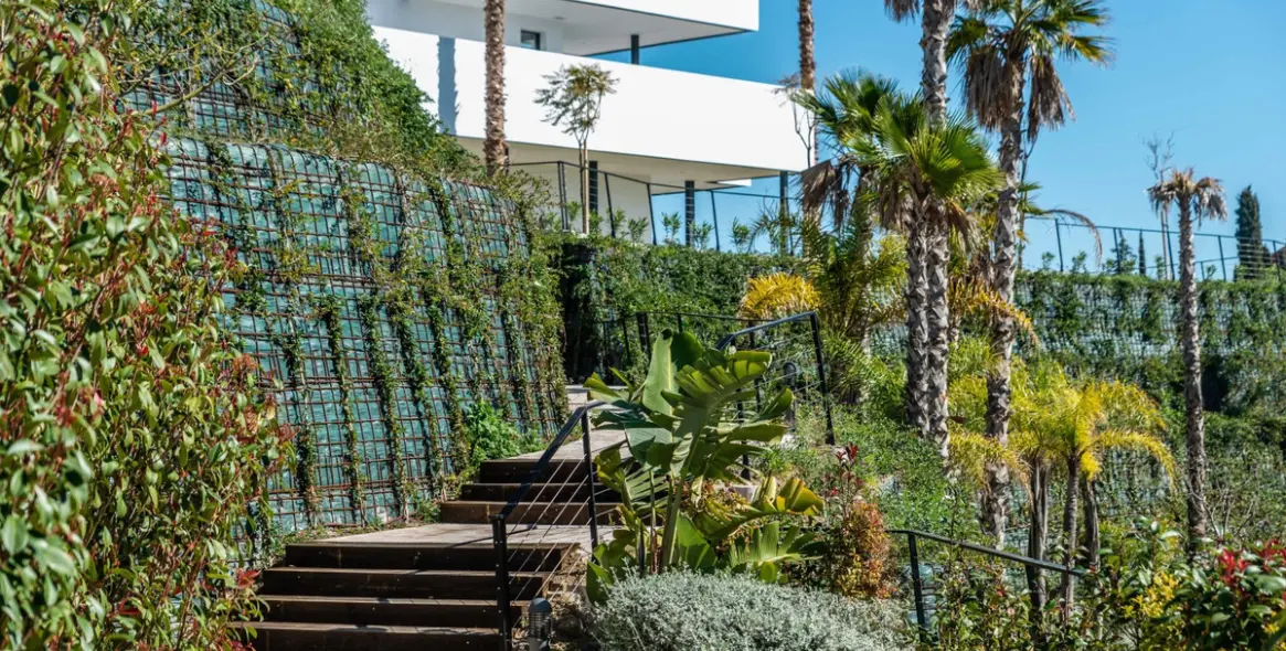 Venta de apartamento en planta baja en Estepona 43