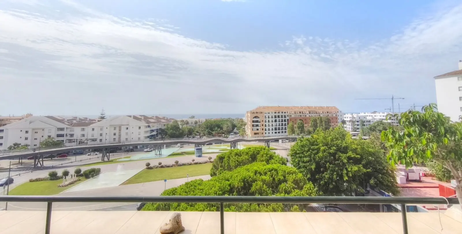 Sale of middle floor apartment in San Pedro de Alcántara 1