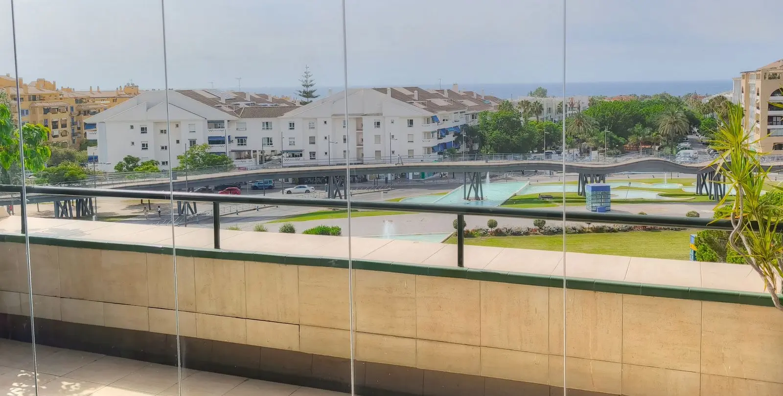 Sale of middle floor apartment in San Pedro de Alcántara 3
