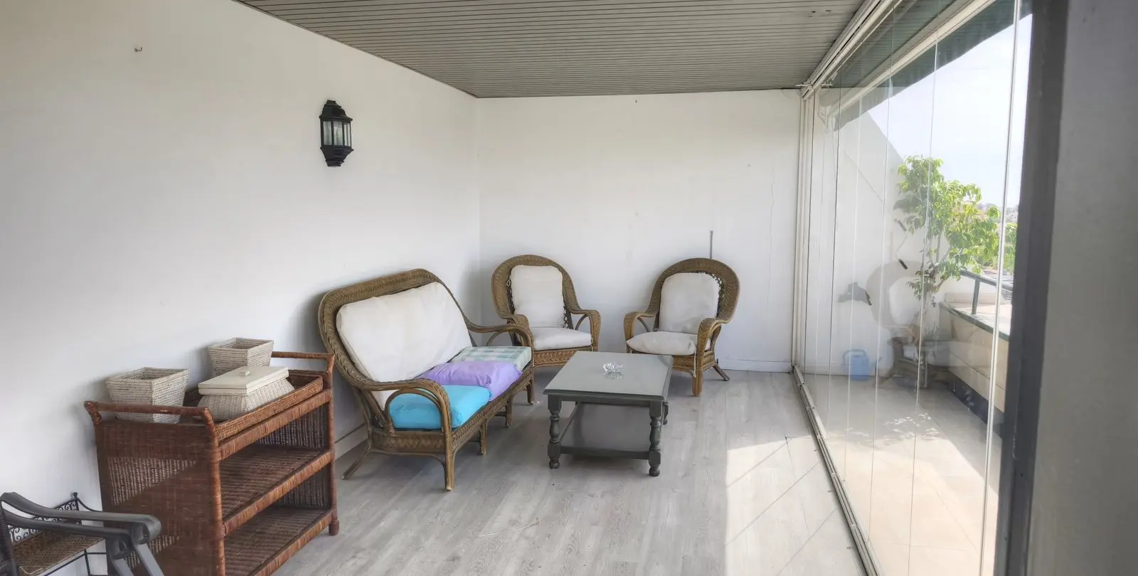 Sale of middle floor apartment in San Pedro de Alcántara 4