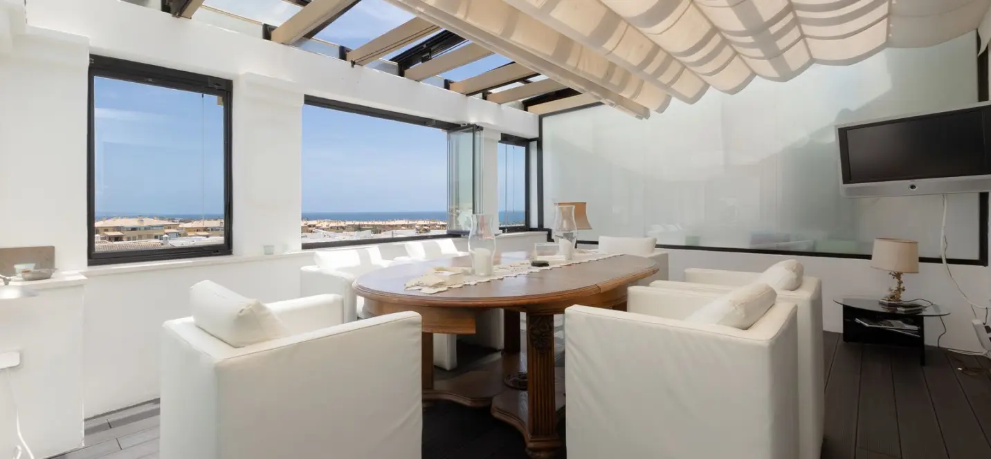 Sale of penthouse duplex in San Pedro de Alcántara 3