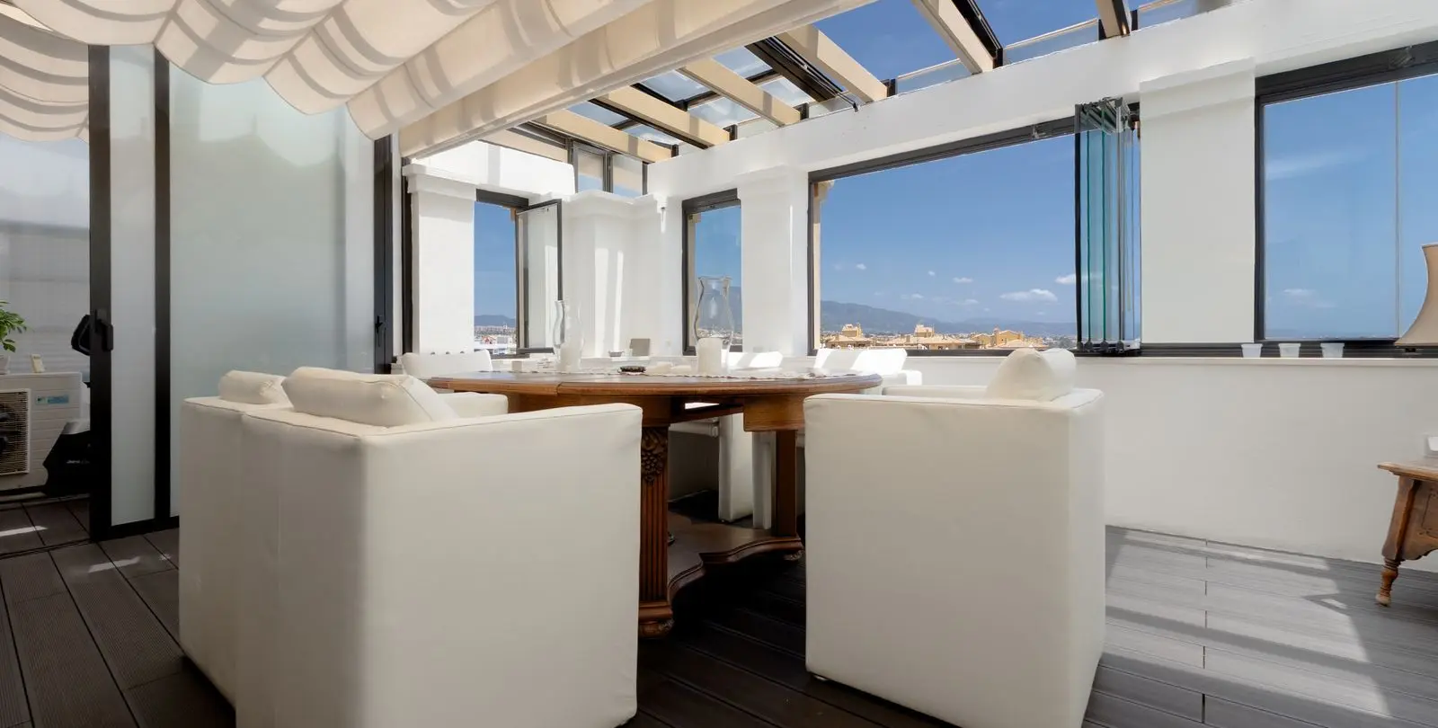 Venta de ático dúplex en San Pedro de Alcántara 5