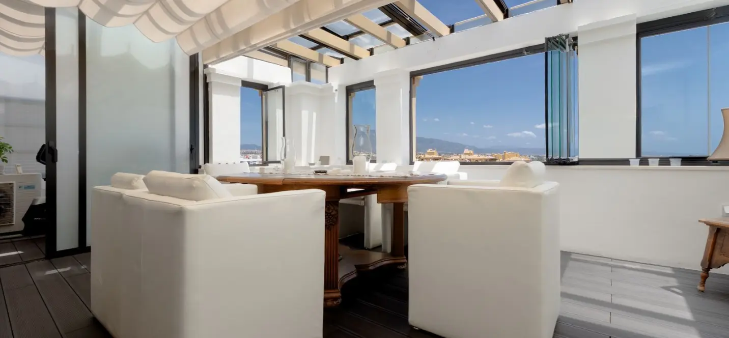 Sale of penthouse duplex in San Pedro de Alcántara 4