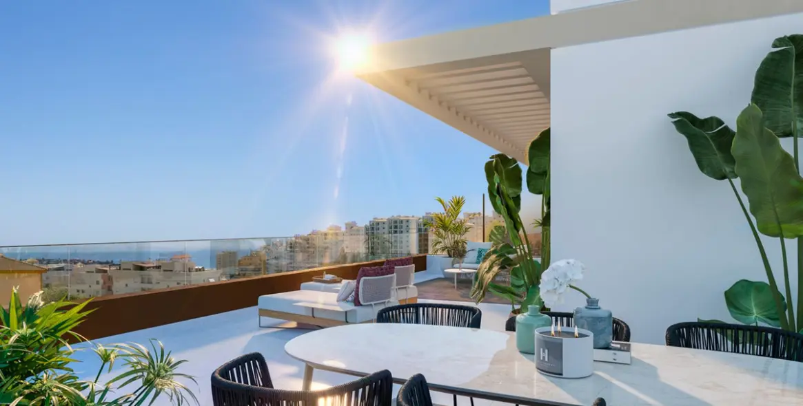 Продажа пентхауса в Estepona 1